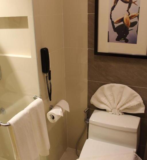 デラックスルーム, Best Western Plus The Ivywall Hotel   Palawan