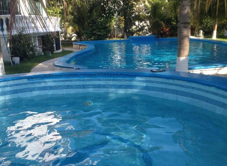 חדר דלוקס עם מרפסת, Mansion Giahn Bed & Breakfast