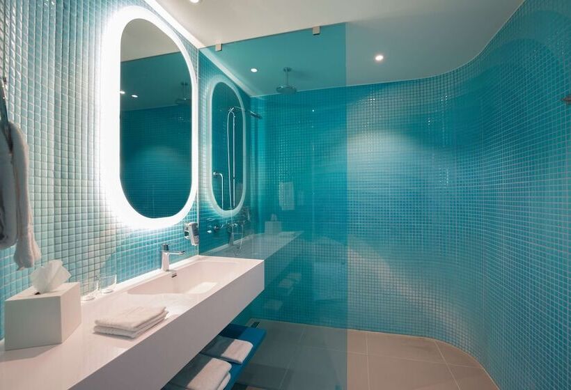 高级三人间, Park Inn By Radisson Amsterdam City West