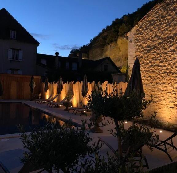 اتاق استاندارد با چشم‌انداز کوهستان, La Villa Du 15   Chambres Indépendantes & Autonomes Du Restaurant La Maison   Clim Et Piscine Chauff