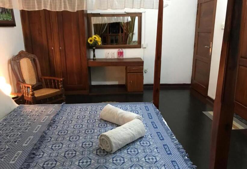 标准间, Aloy S Residence