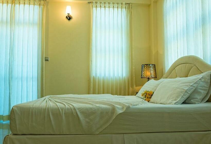 اتاق لوکس, Beach Palace
