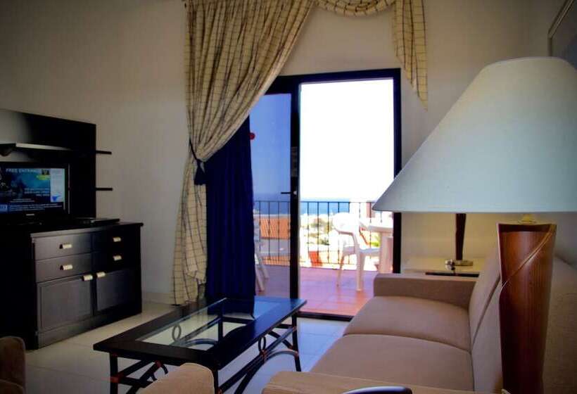 Апартаменты 2 Спальни, Beverly Hills Heights   Excel Hotels & Resorts