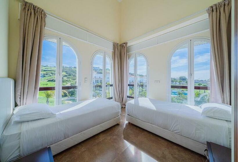 Apartamento 4 Quartos, Mnar Castle