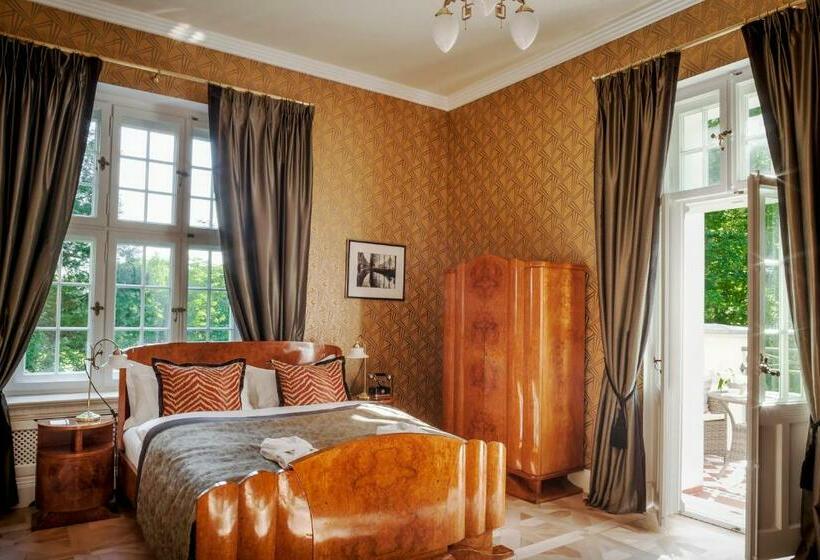 Люкс Повышенной Комфортности, Pałac Ciekocinko Hotel Resort & Wellness