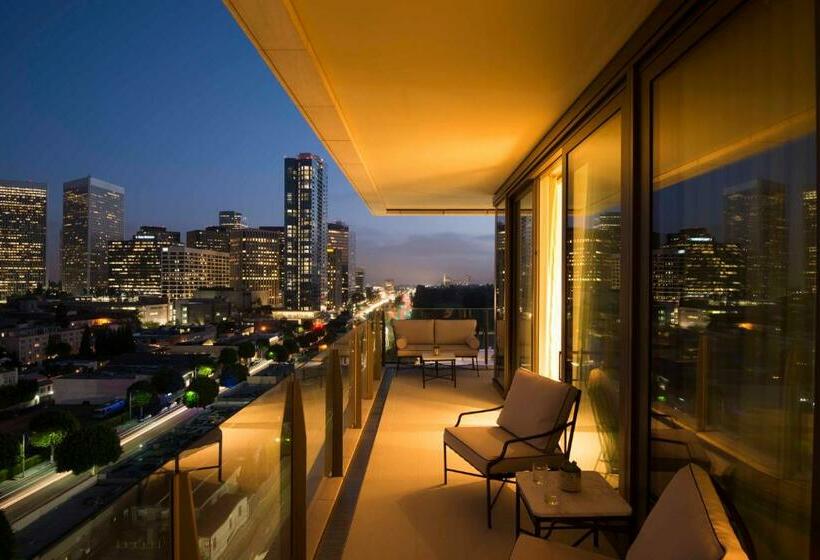 디럭스 주니어 스위트, Waldorf Astoria Beverly Hills