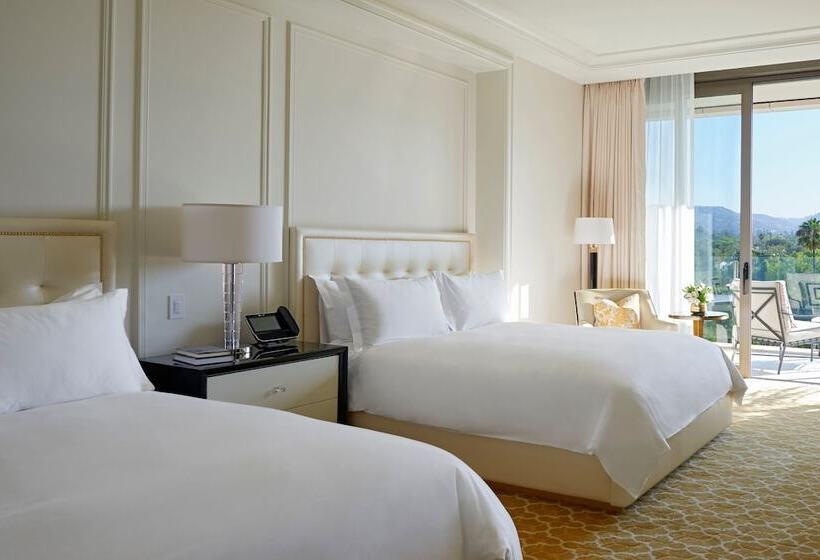 اتاق دلوکس مخصوص معلولین, Waldorf Astoria Beverly Hills