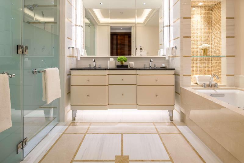 수피리어 테라스 룸, Waldorf Astoria Beverly Hills