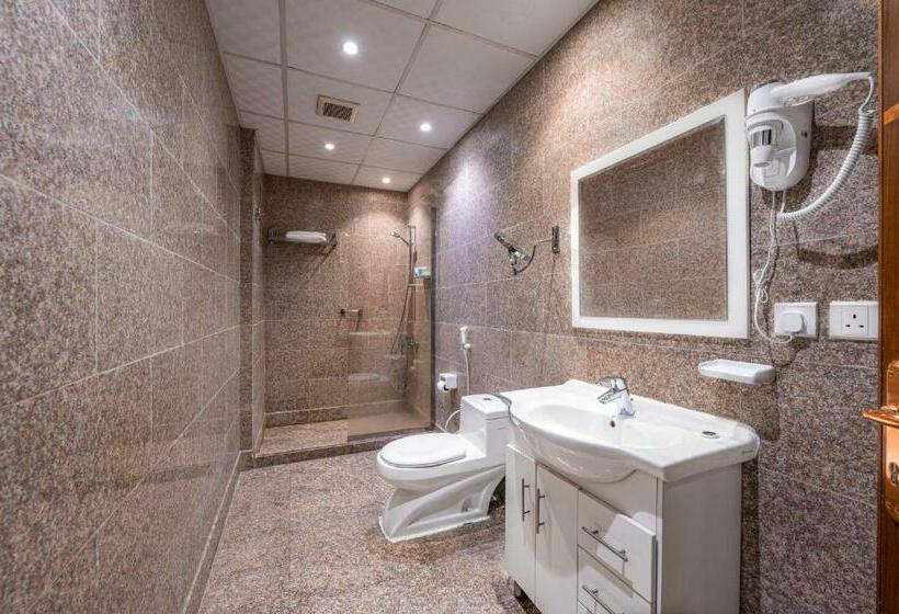 Люкс, فندق ايديل هوم Ideal Home