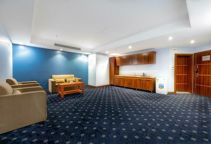 Люкс 2 Спальни, فندق ايديل هوم Ideal Home