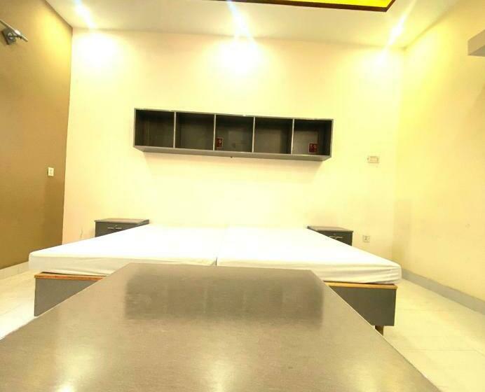 سوئیت پرزیدنت, Lexus Grand Hotel, Islamabad