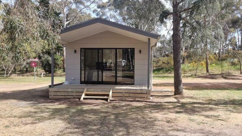 패밀리 스위트, Wedderburn Caravan Park