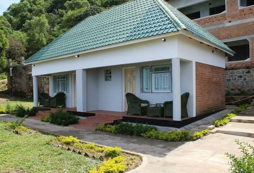 اتاق استاندارد با چشم‌انداز دریاچه, Ndau Lodge