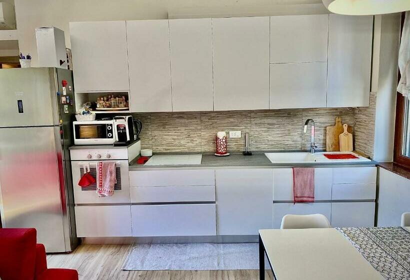 اتاق لوکس سه تخته, Golden Suite Marta Malpensa Milano Laghi