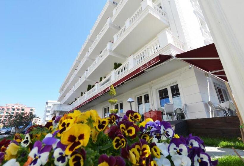 家庭间, Flower Hotels & Resorts