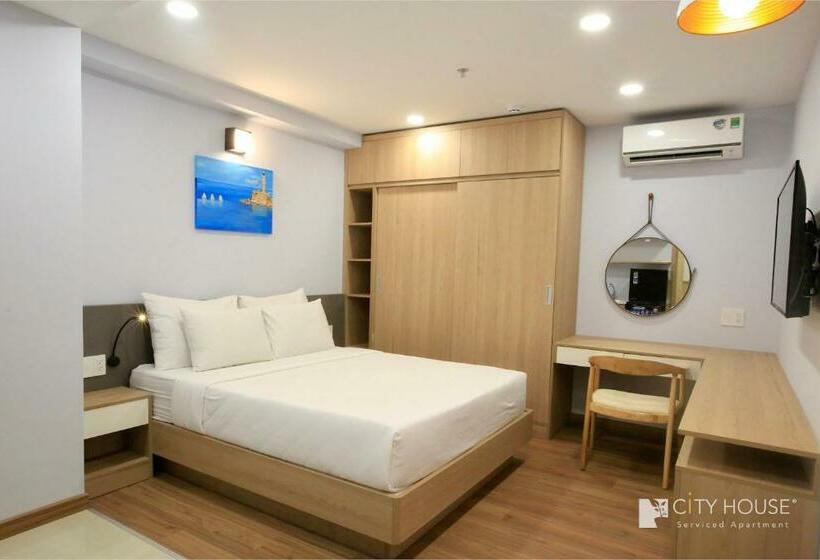 استودیوی استاندارد, Cityhouse   Lighthouse Sg