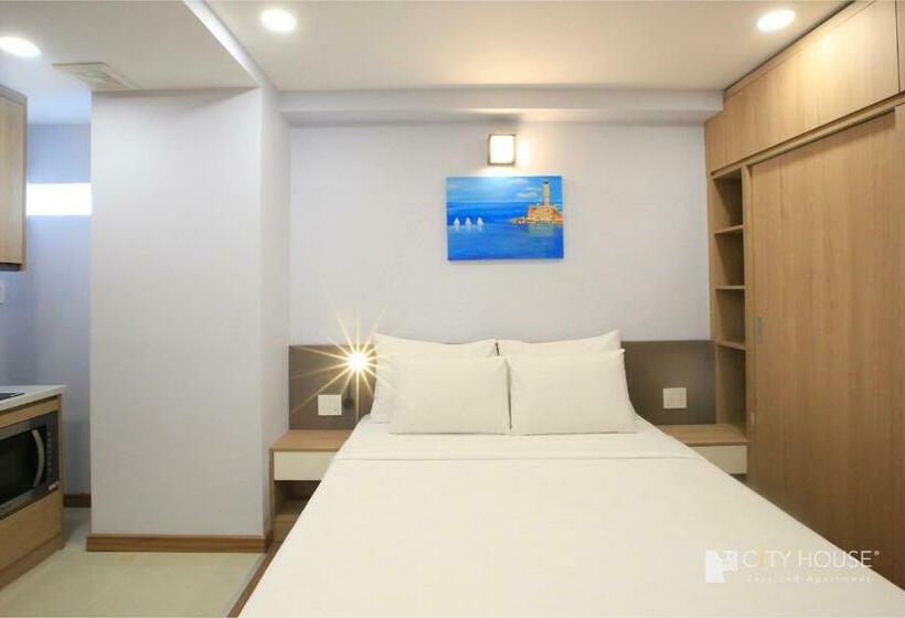 استودیوی استاندارد, Cityhouse   Lighthouse Sg
