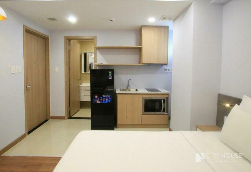 استودیوی استاندارد, Cityhouse   Lighthouse Sg