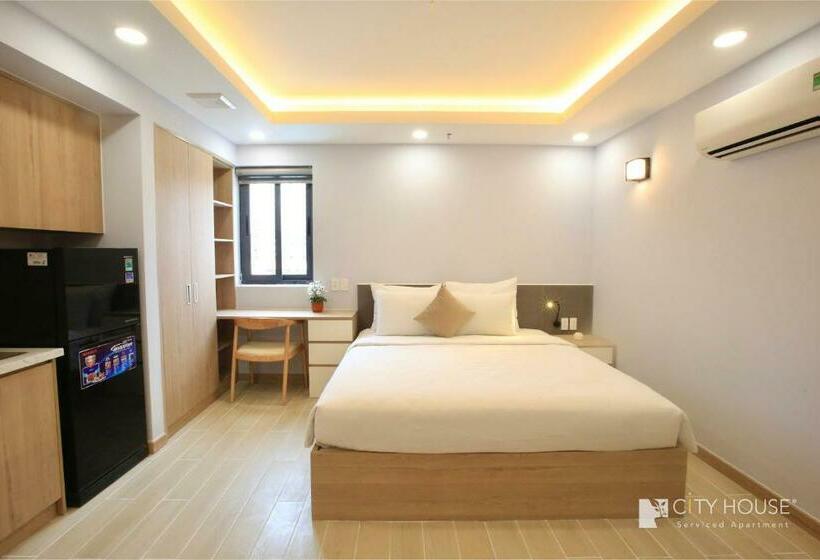 استودیوی سوپریور, Cityhouse   Lighthouse Sg