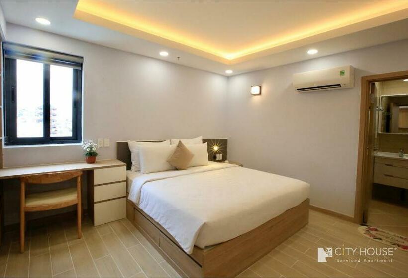 استودیوی سوپریور, Cityhouse   Lighthouse Sg
