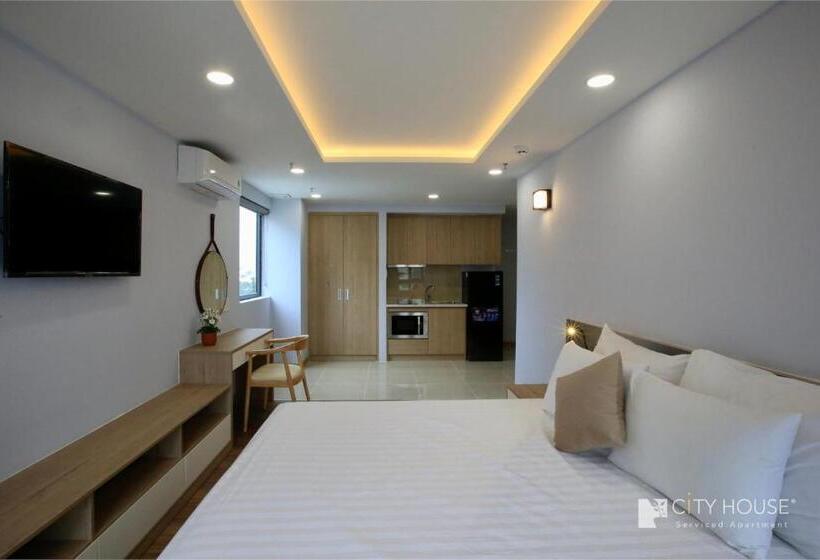 استودیوی لوکس, Cityhouse   Lighthouse Sg