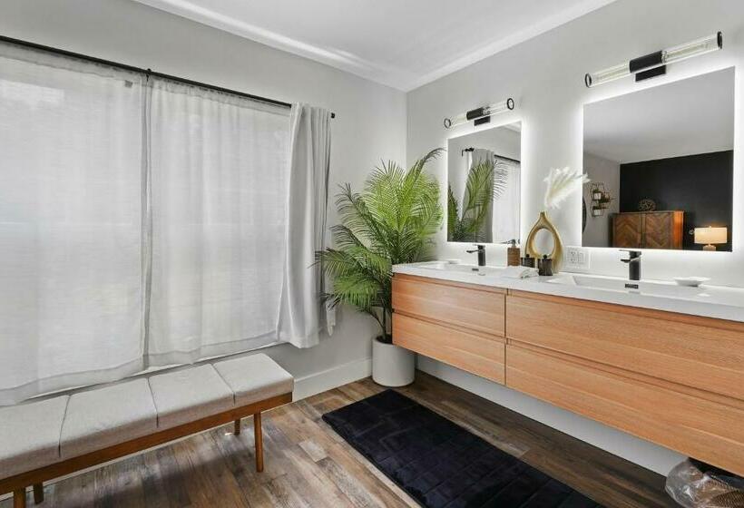 Номер Deluxe, Mendo Bungalow