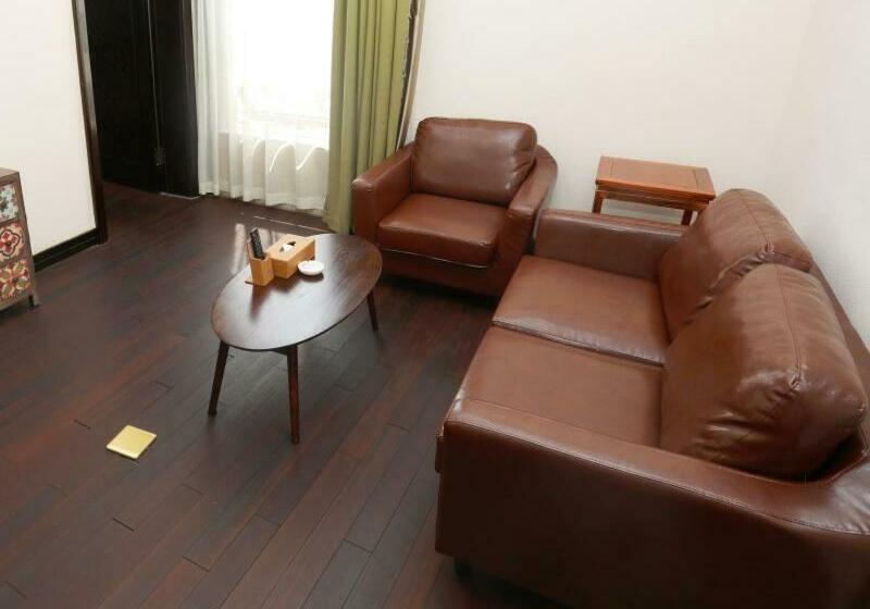 Люкс Повышенной Комфортности, Greentree Eastern Hotel Yueqing Shifu Chenmu Square