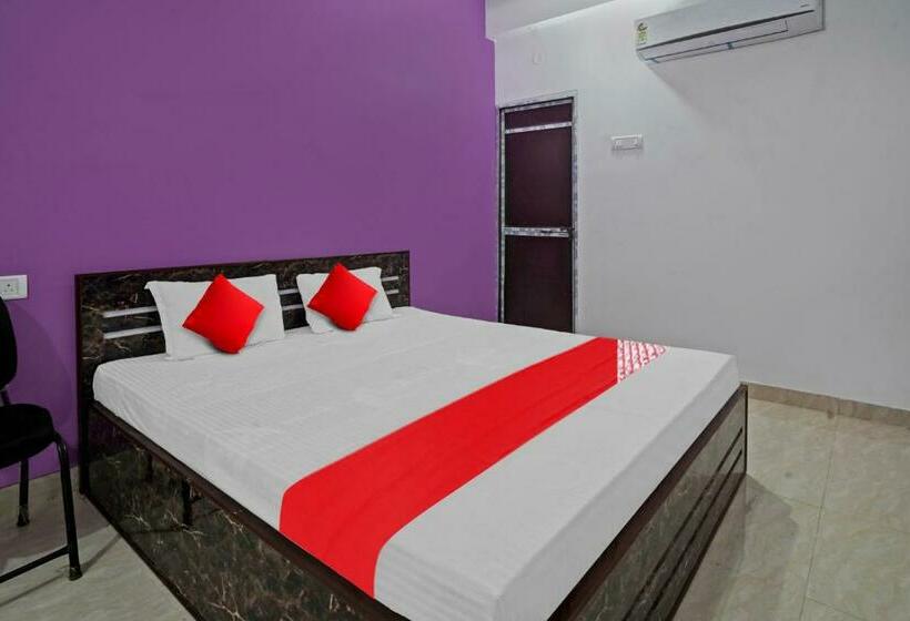 Трехместный Номер Классика, Oyo Flagship Hotel Sun City