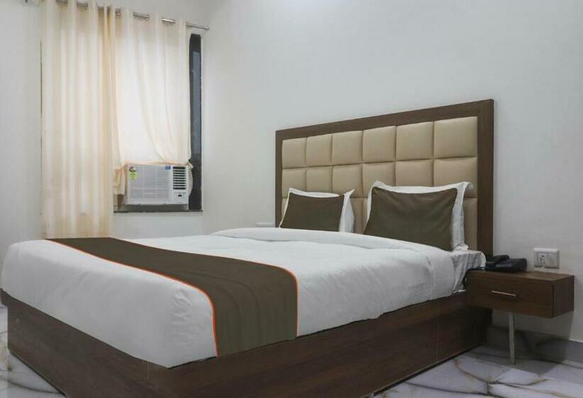 Quarto Triplo Clássico, Collection O Hotel Shailly Inn Star