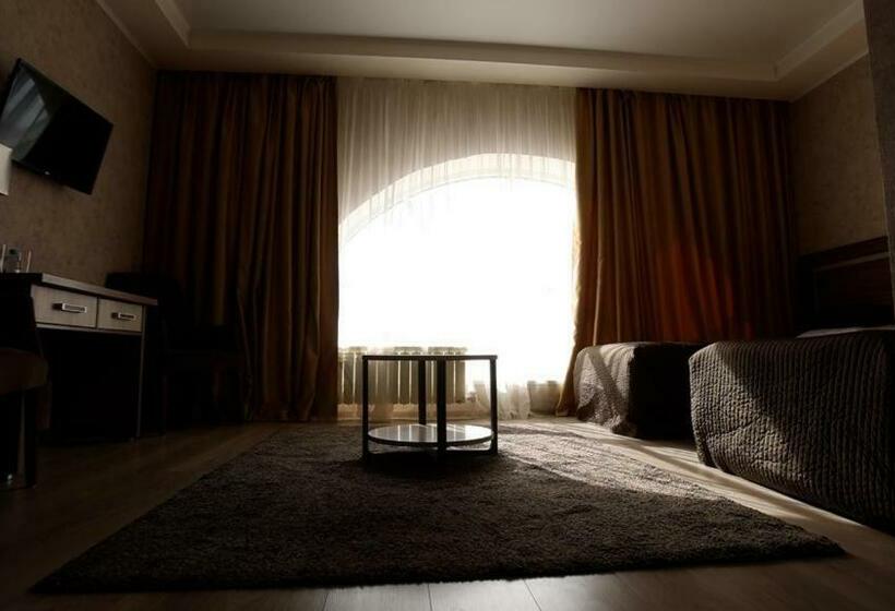 اتاق استاندارد, Fessla