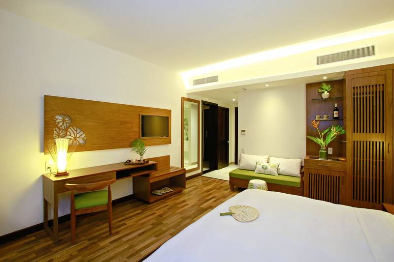 اتاق سوپریور با چشم‌انداز شهر, Lasenta Boutique Hotel Hoian