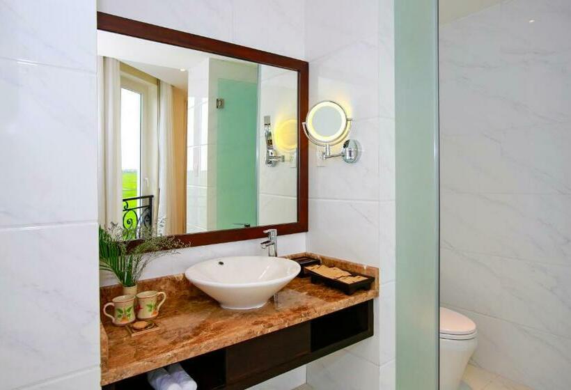 اتاق لوکس با چشم‌انداز, Lasenta Boutique Hotel Hoian