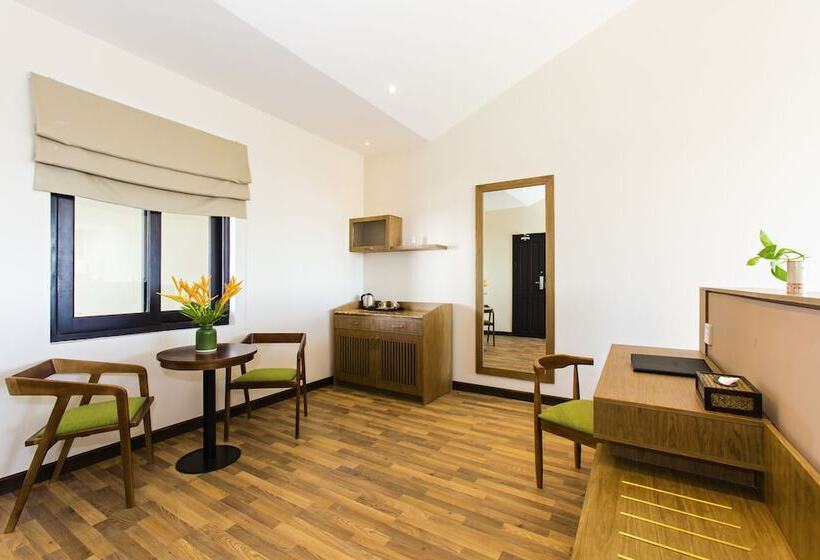 سوییت جونیور, Lasenta Boutique Hotel Hoian