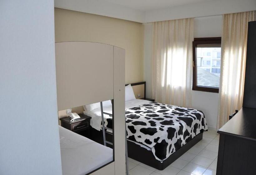 اتاق کلاسیک چهارنفره, Sunrise Hotel Cameria