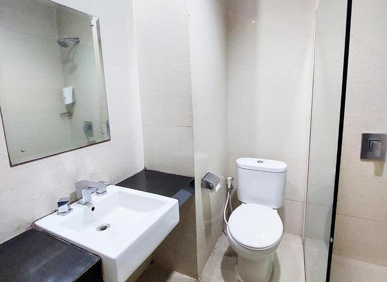 디럭스 룸 킹사이즈 침대, Sangga Buana Resort & Convention