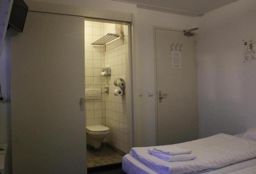 Quarto Estandar, City