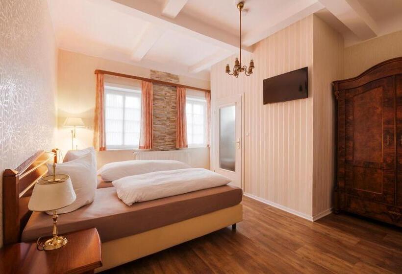 수피리어 룸, Haus Müller