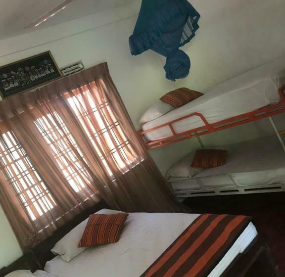اتاق خانوادگی, Sujatha Tourist Rest