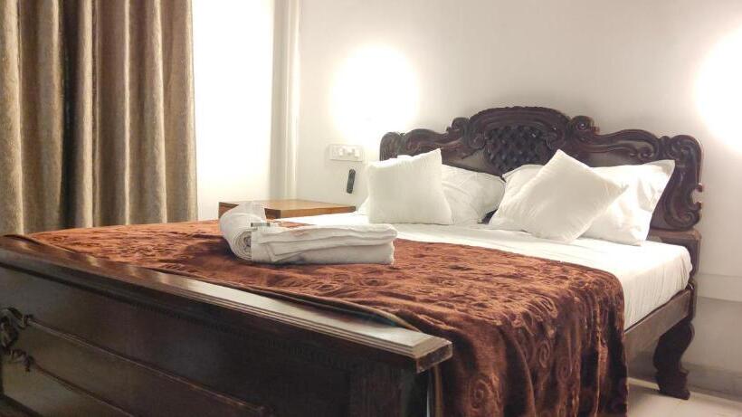 Номер Deluxe Вид на Море, Marari Blue Whale Beach House