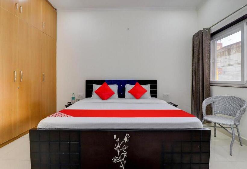 스탠다드 룸, Oyo Flagship Malsi Forest View Home Stay