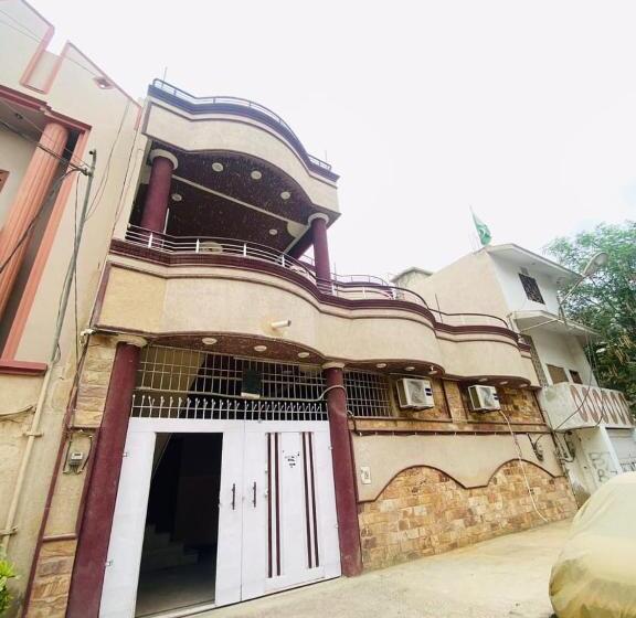 اتاق لوکس, Jinnah Inn Guest House
