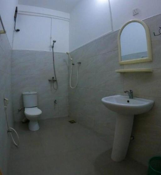 اتاق لوکس سه تخته, Samara Guest Inn