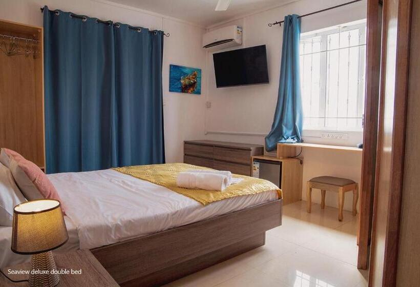 اتاق لوکس با چشم‌انداز دریا, Casa Maria