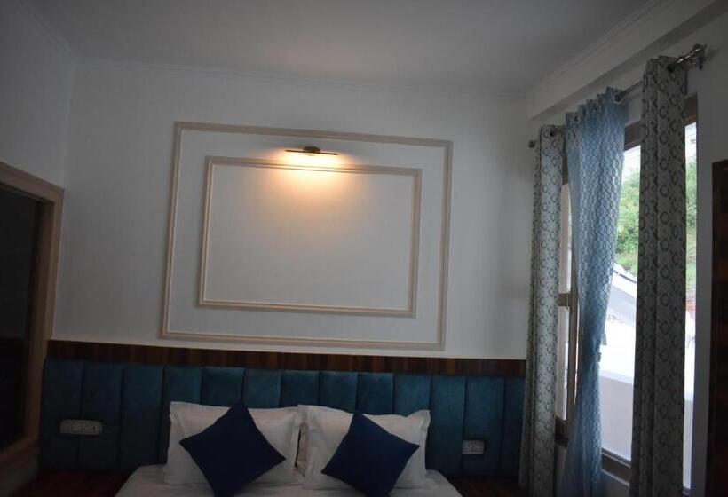 Quarto Familiar, Chopta House Hotel And Restaurant