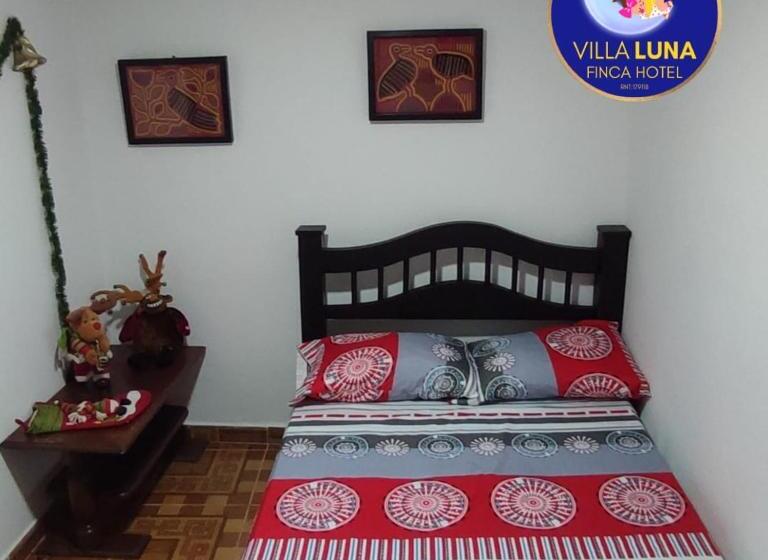 バスルーム共有のトリプルスタンダード, Finca Hotel Villa Luna