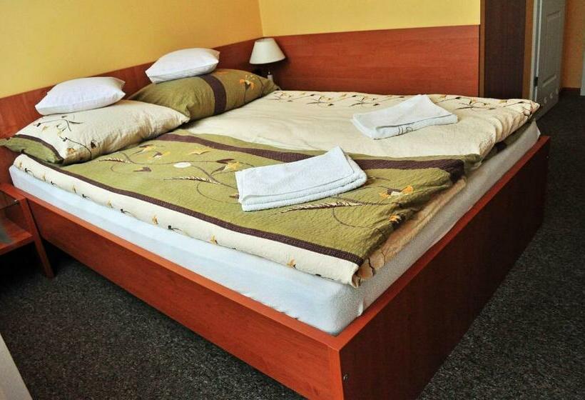 Quarto Estandar, Agis Pokoje Gościnne