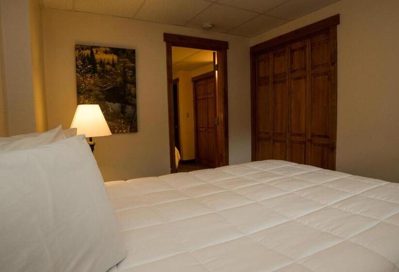 Апартаменты 1 Спальня Нижний Этаж, Silver Moon Inn