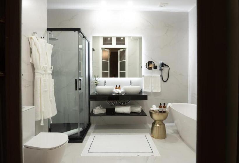 Люкс с Балконом, Lilases Boutique House & Garden