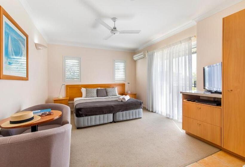 스탠다드 스튜디오, Twin Quays Noosa