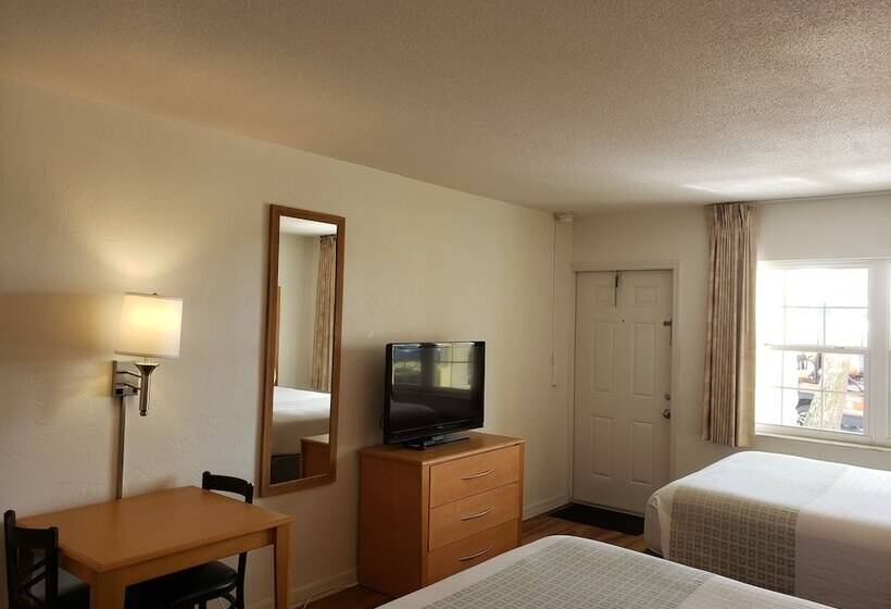 스탠다드 스튜디오, Studio 1 Motel   Daytona Beach